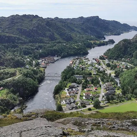Cozy Fjord In Ana-sira Near Brufjell And Jossingfjord Gasthof *
