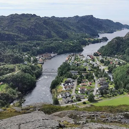 Cozy Fjord In Ana-sira Near Brufjell And Jossingfjord Gasthof