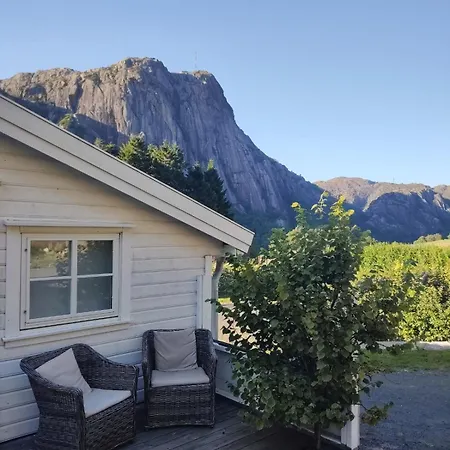 Cozy Fjord In Ana-sira Near Brufjell And Jossingfjord Gasthof